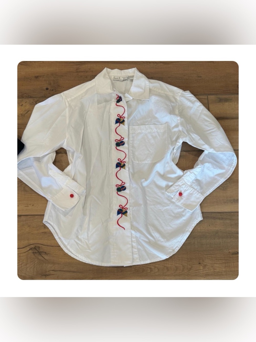 Vintage Christmas White Cotton Button-Up Blouse with Red Ribbon Embroidery